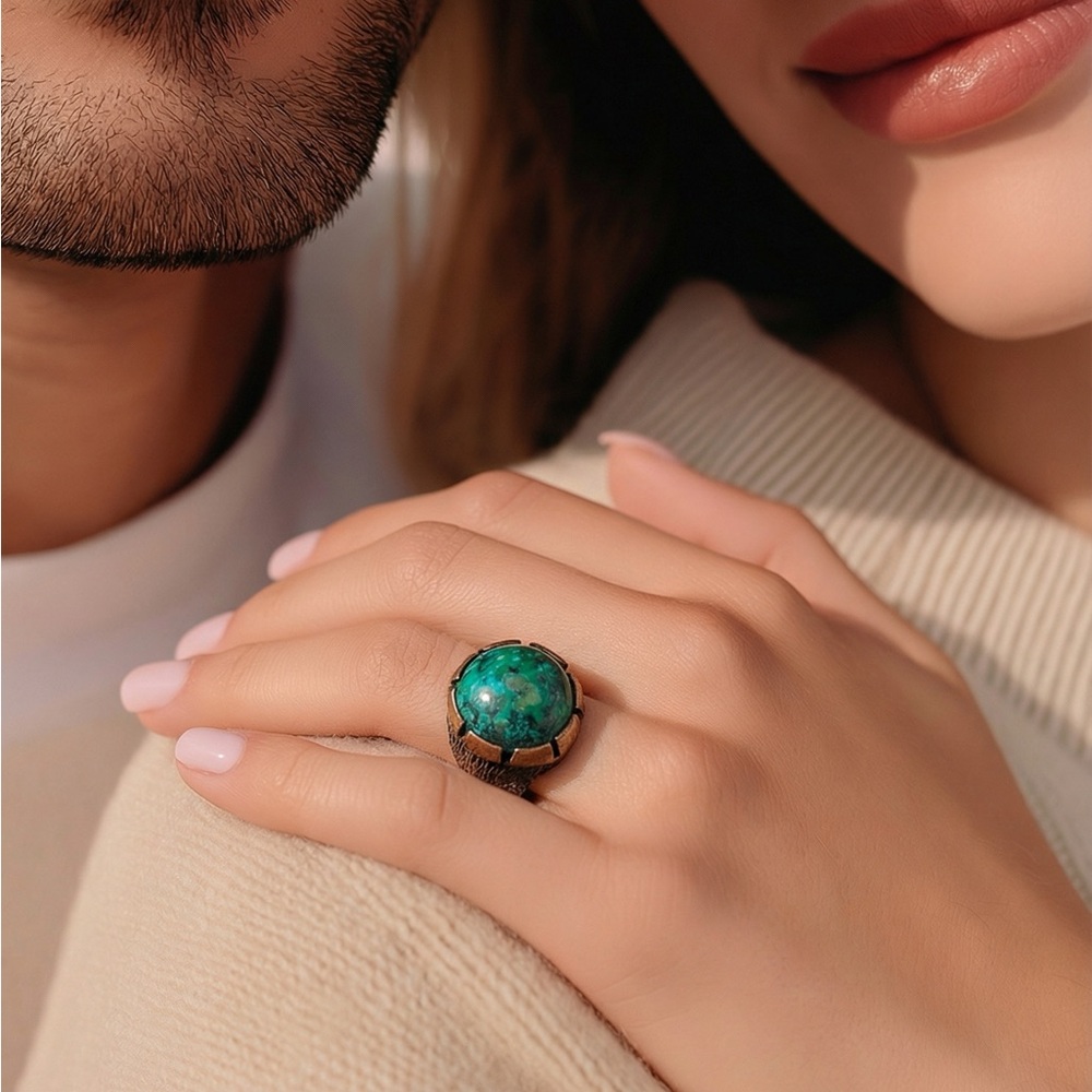 Vintage Style Turquoise and Bronze Ring